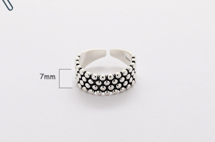 Anillo abierto vintage de lunares, diseño con cuentas