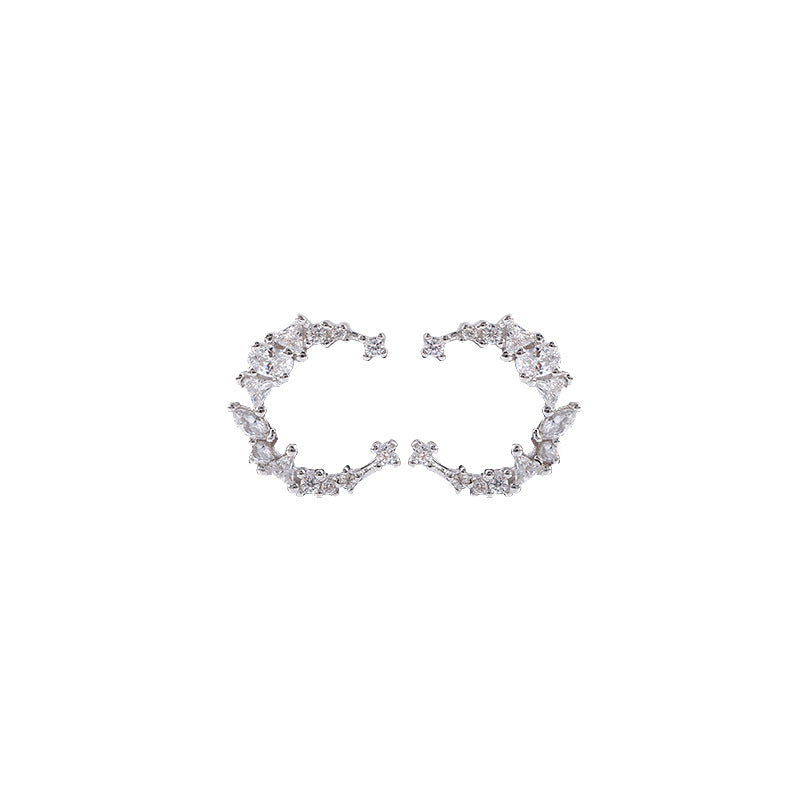 Boucles d'oreilles en argent S925, design lune avec pierre de zircon