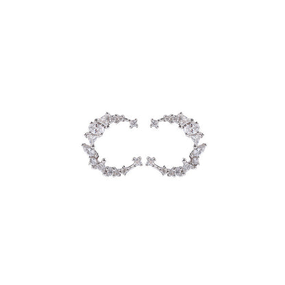 Boucles d'oreilles en argent S925, design lune avec pierre de zircon
