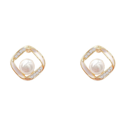Boucles d'oreilles perles torsadées pour femmes - Design chic