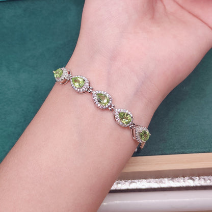 Pulsera de olivino incrustado para mujer
