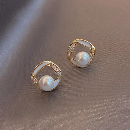 Boucles d'oreilles perles torsadées pour femmes - Design chic