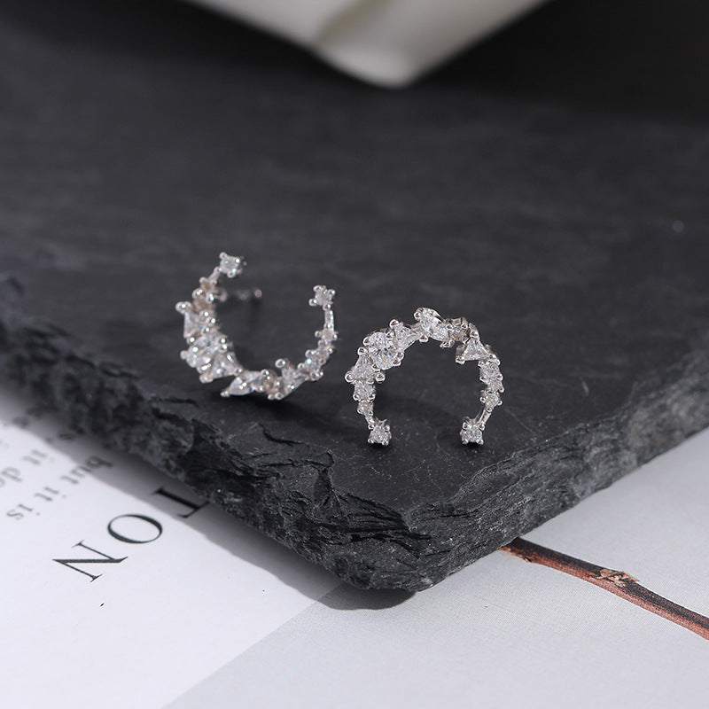 Boucles d'oreilles en argent S925, design lune avec pierre de zircon